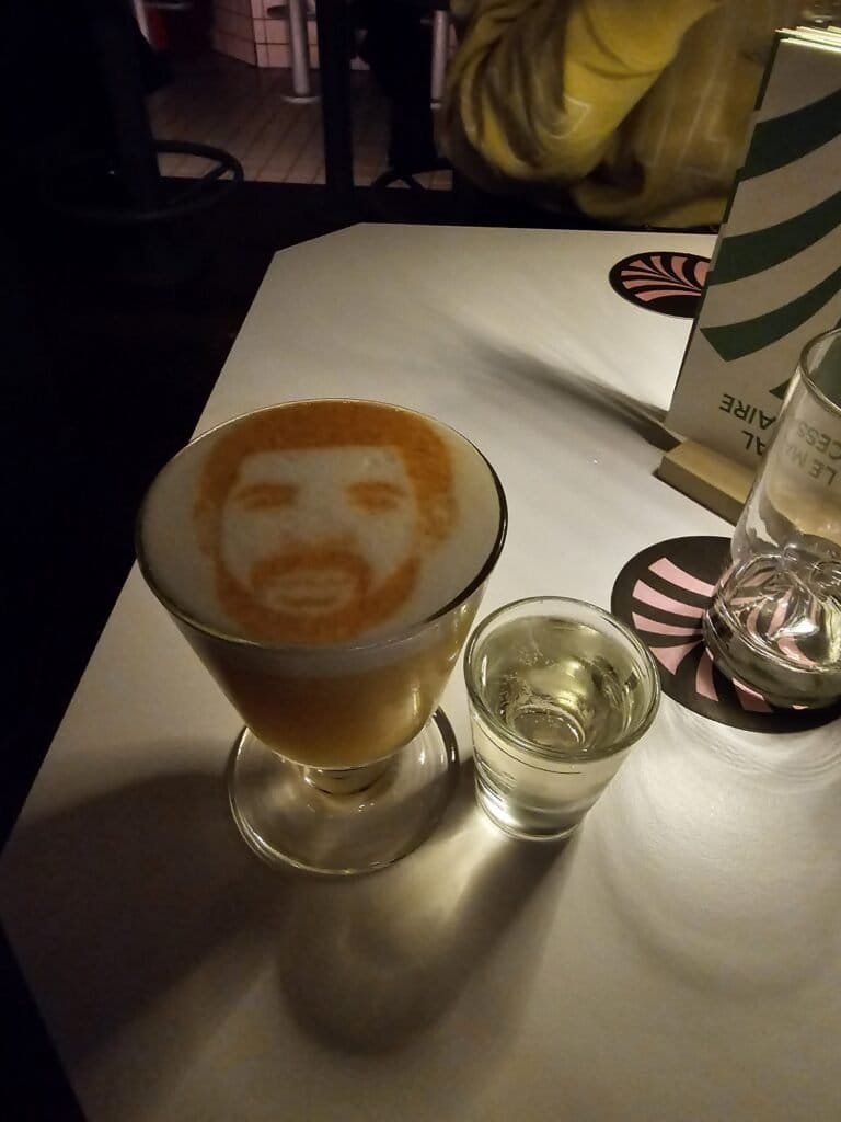 bar le Mal Nécessaire